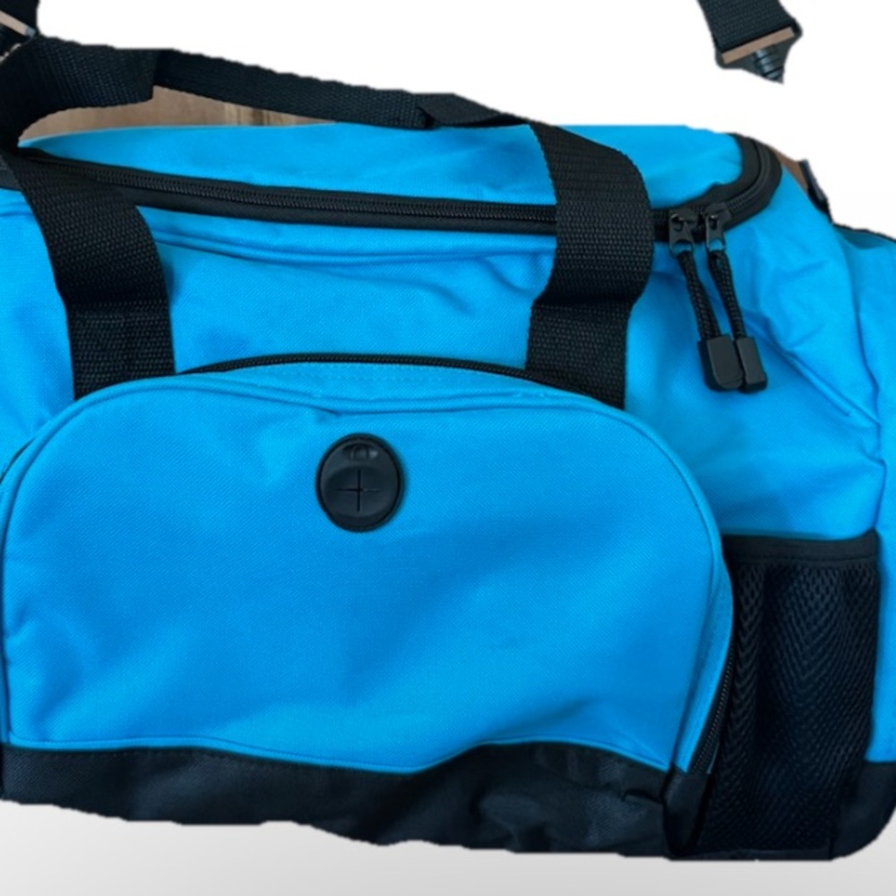Blue Duffel Bag 19” x 11” Lightweight & Spacious Gently Used Travel/Gym Bag - Picture 8 of 11